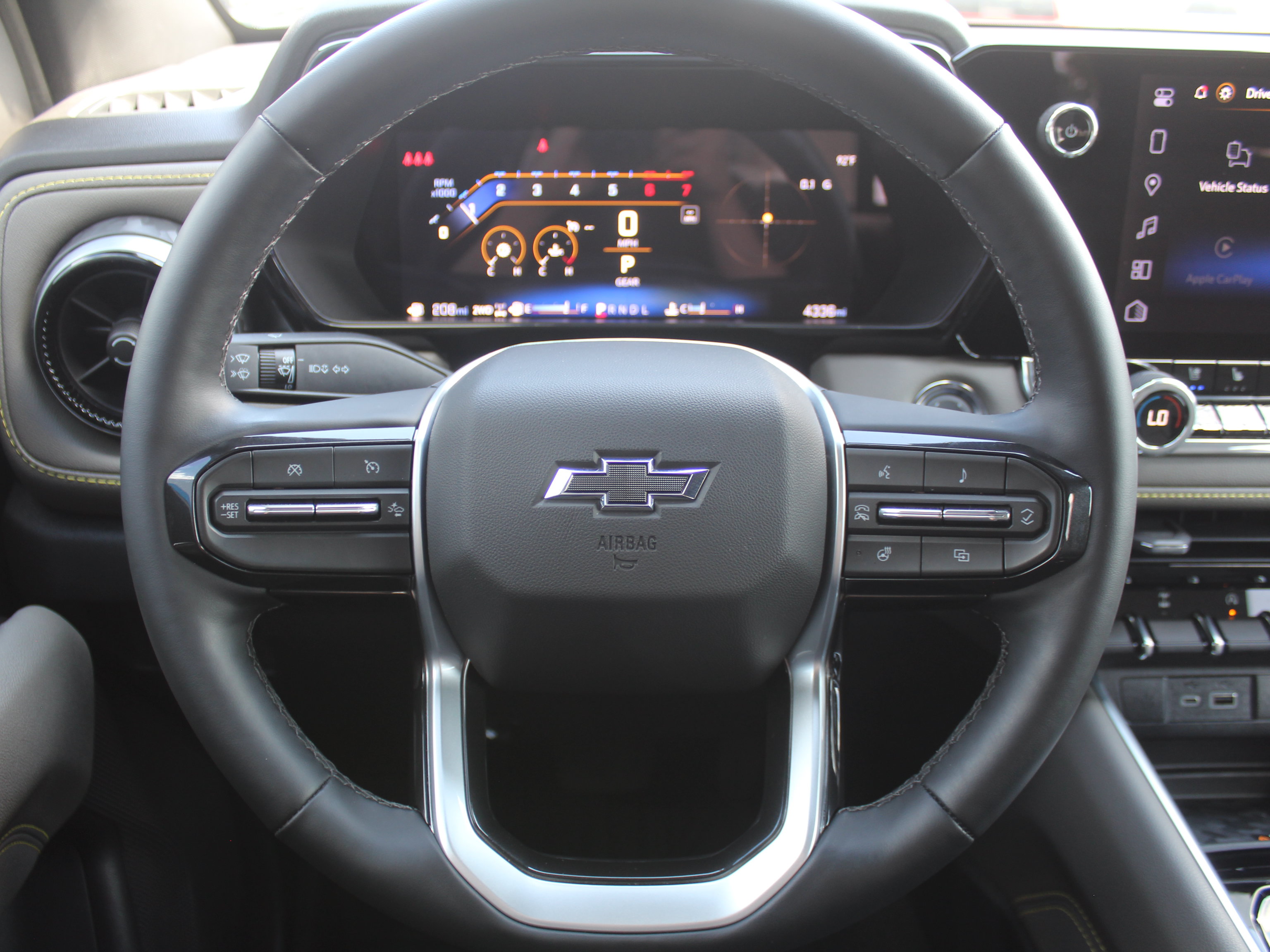 Certified 2026 Chevrolet Colorado ZR2 AWD/4WD image 18