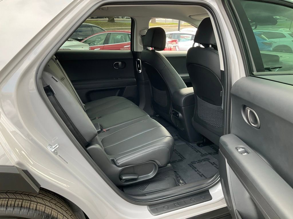 Used 2025 Hyundai Ioniq 5 SEL image 47