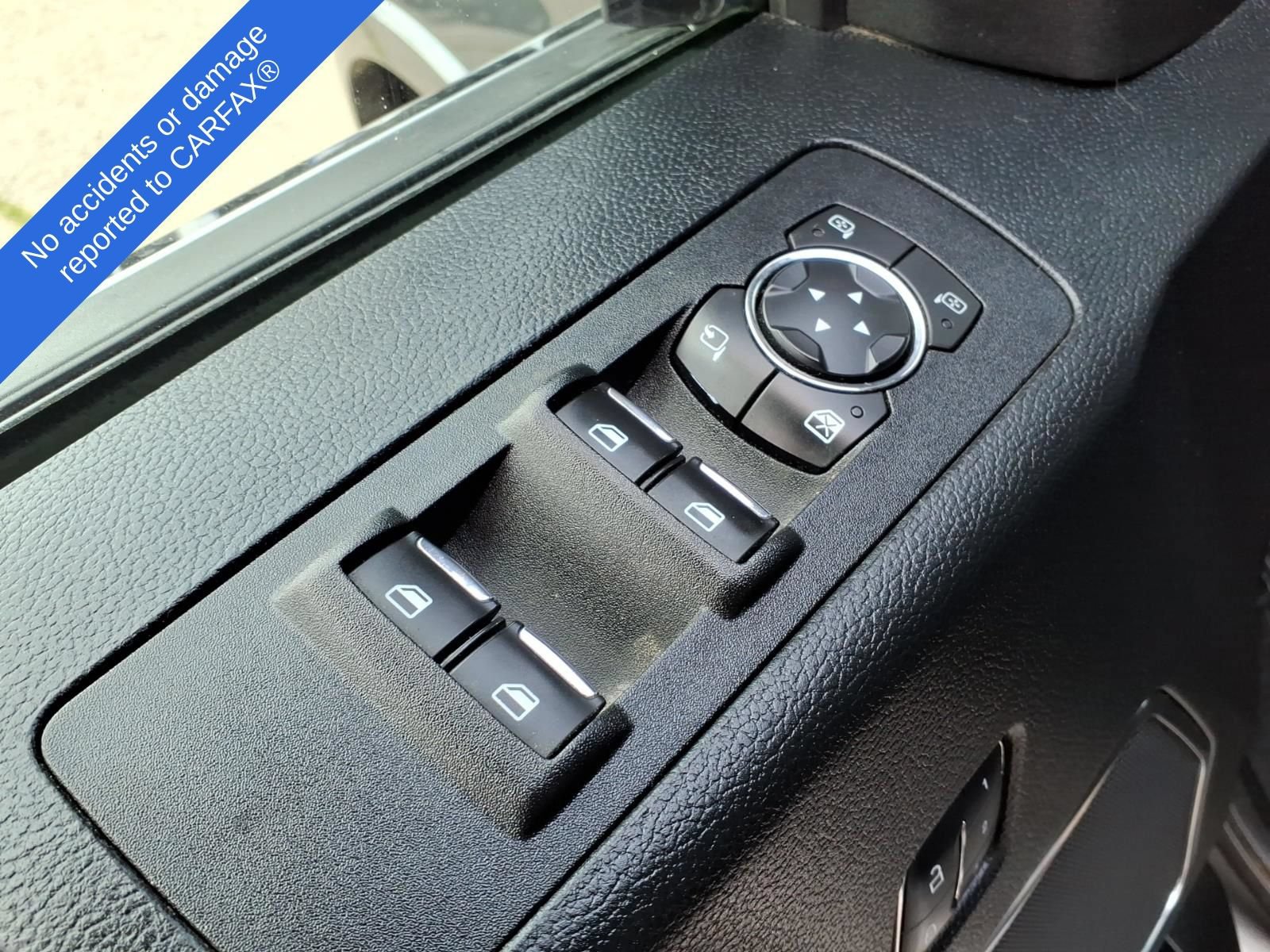 Used 2018 Ford F150 Platinum w/ Technology Package AWD/4WD image 18