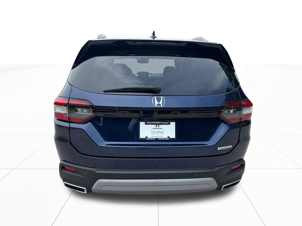 Certified 2024 Honda Pilot Touring image 7