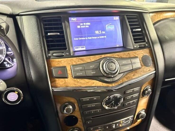 Used 2011 INFINITI QX56 2WD w/ Theater Pkg image 22