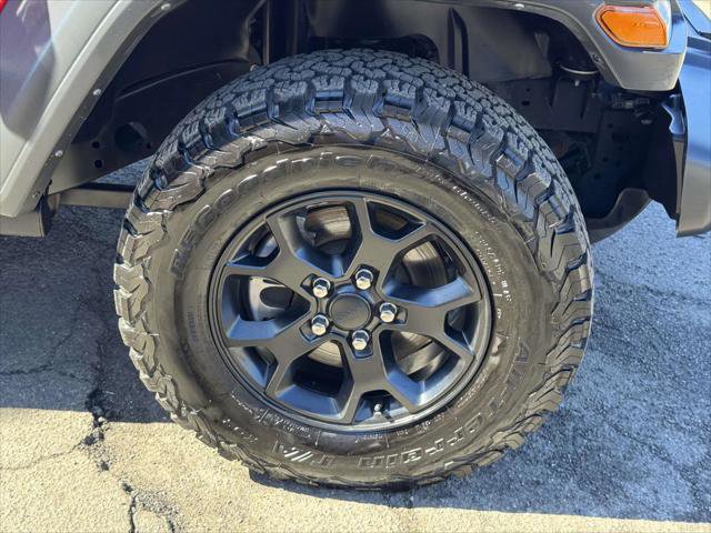 Certified 2022 Jeep Wrangler Unlimited Sport AWD/4WD image 10