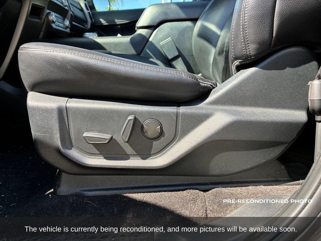 Used 2020 Ford Expedition Max XLT w/ Equipment Group 202A RWD image 15