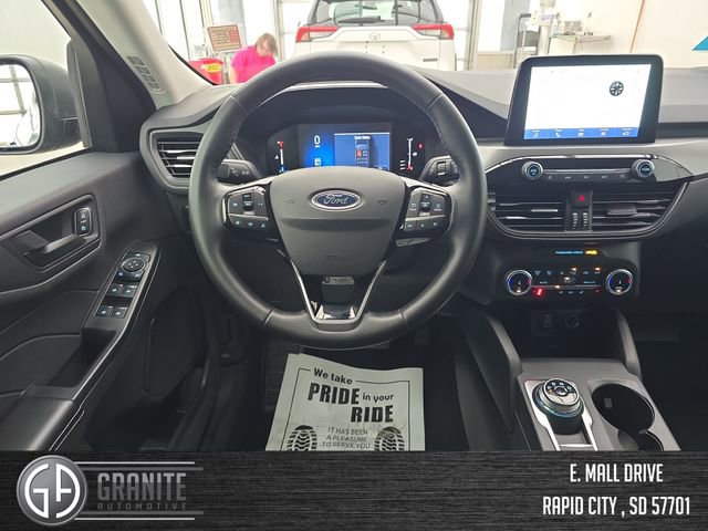 Used 2024 Ford Escape Active image 13