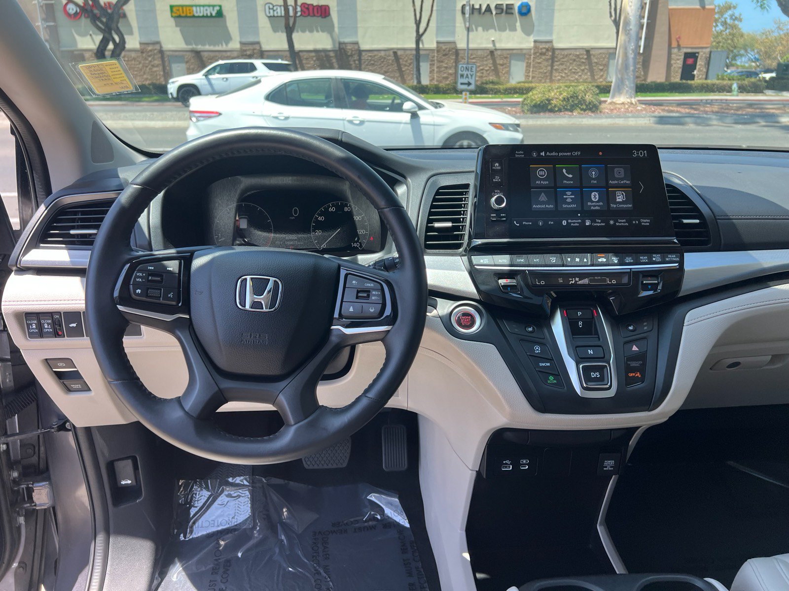 Used 2025 Honda Odyssey EX-L image 18