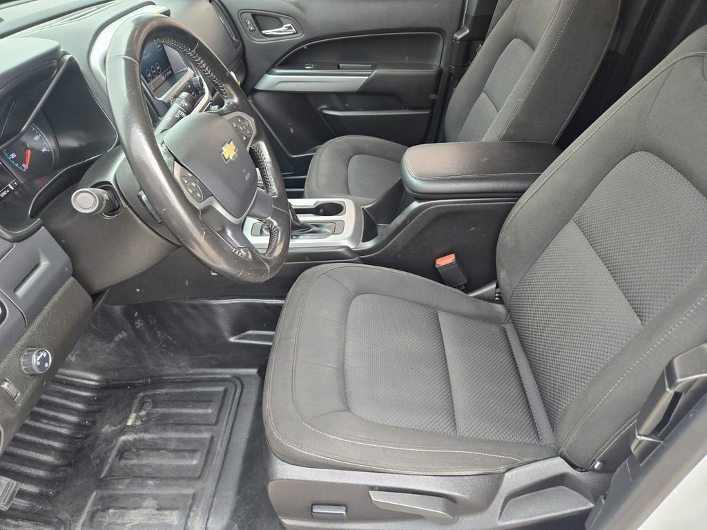 Used 2022 Chevrolet Colorado LT w/ Fleet Safety Package image 13
