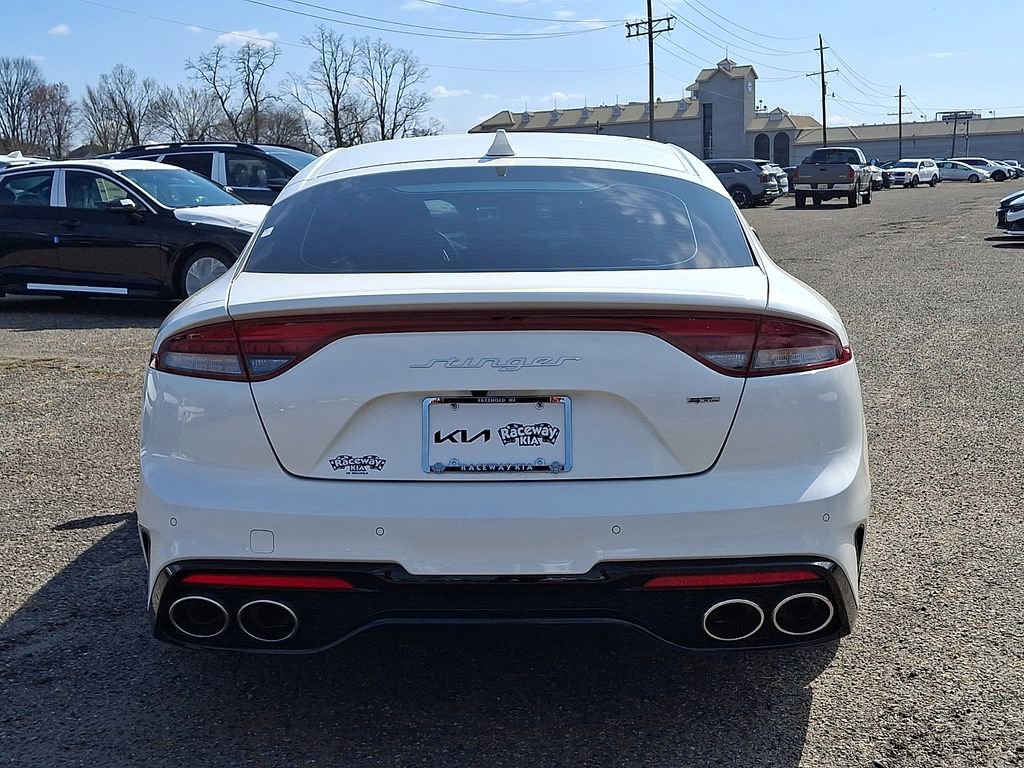 Certified 2023 Kia Stinger GT-Line image 6