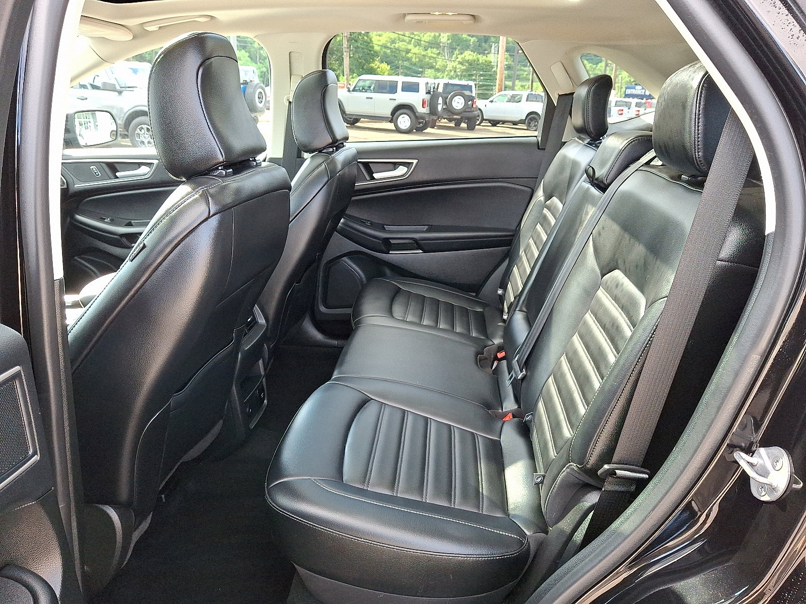 Used 2023 Ford Edge SEL w/ Convenience Package AWD/4WD image 10