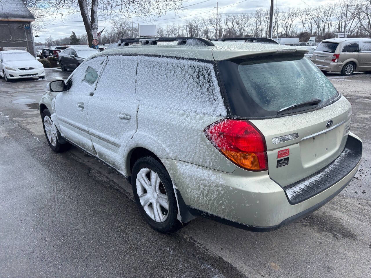Used 2005 Subaru Outback 2.5XT Limited image 9