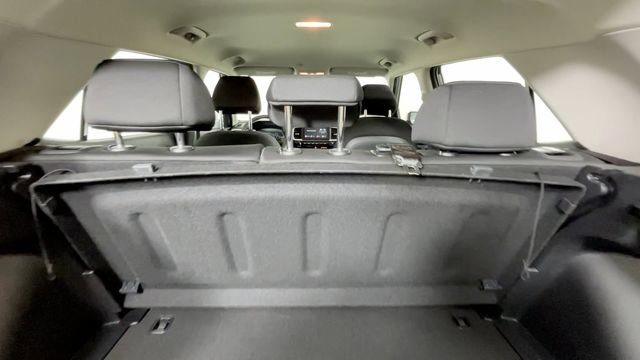 Used 2025 Hyundai Venue SE FWD image 13