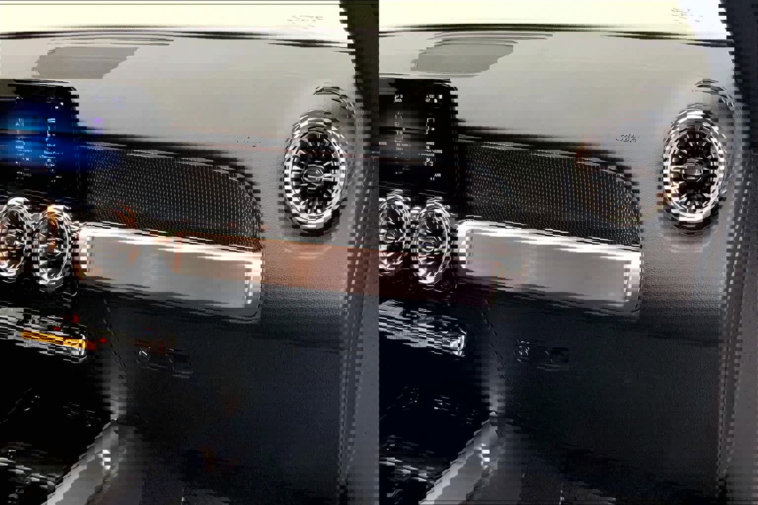 Certified 2022 Mercedes-Benz GLB 250 image 15