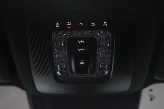 Used 2022 Mercedes-Benz GLS 450 4MATIC image 41