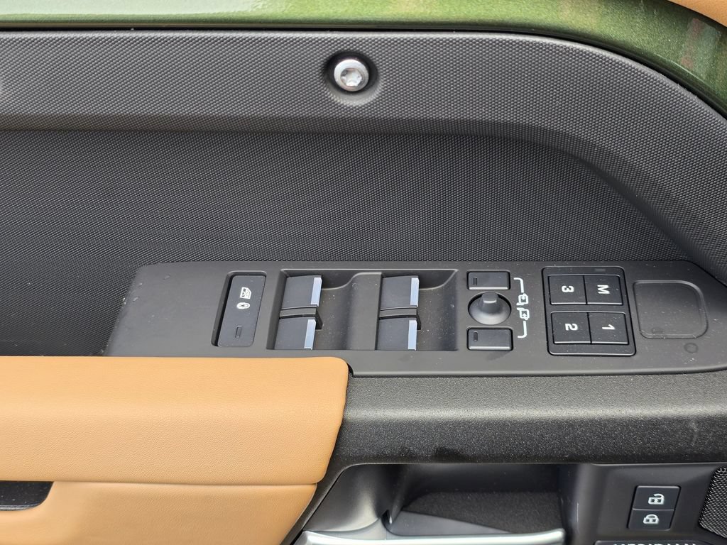 New 2026 Land Rover Defender 130 X AWD/4WD image 31