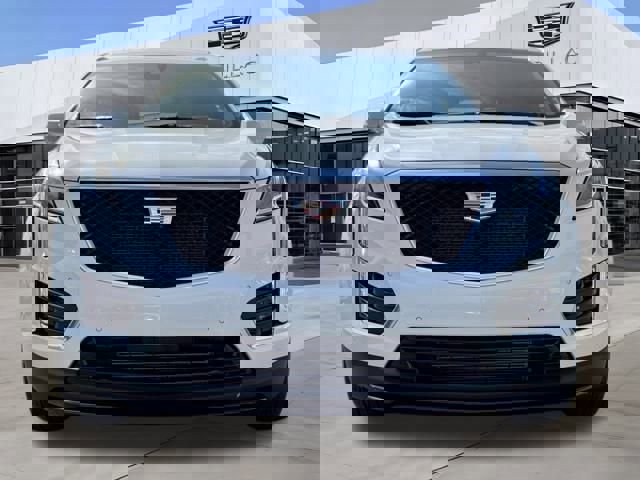 Certified 2023 Cadillac XT5 Sportv w/ Technology Package image 4