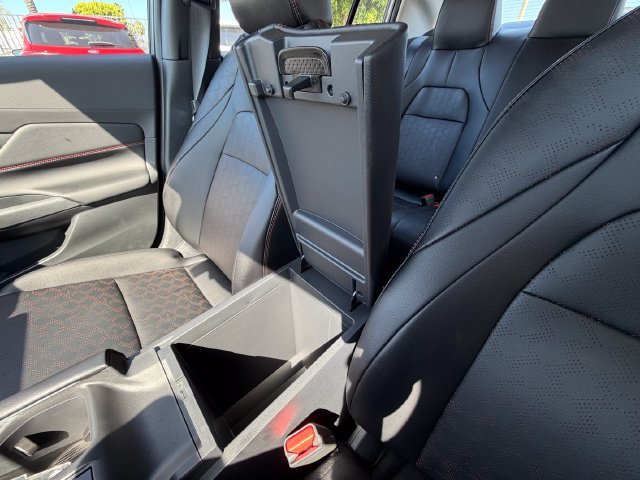 New 2027 Nissan Sentra SR w/ SR Premium Package FWD image 30
