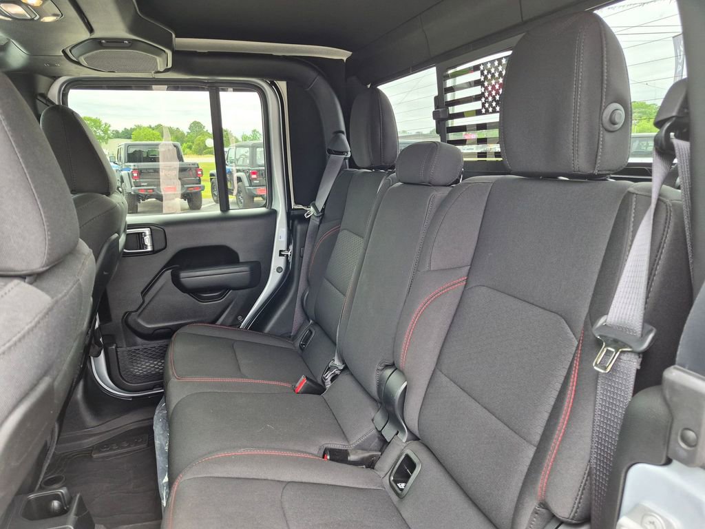 Used 2023 Jeep Gladiator Rubicon w/ LED Lighting Group AWD/4WD image 27