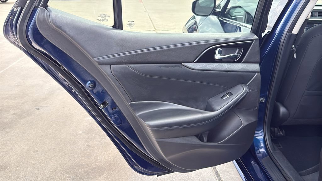 Used 2016 Nissan Maxima 3.5 S image 16