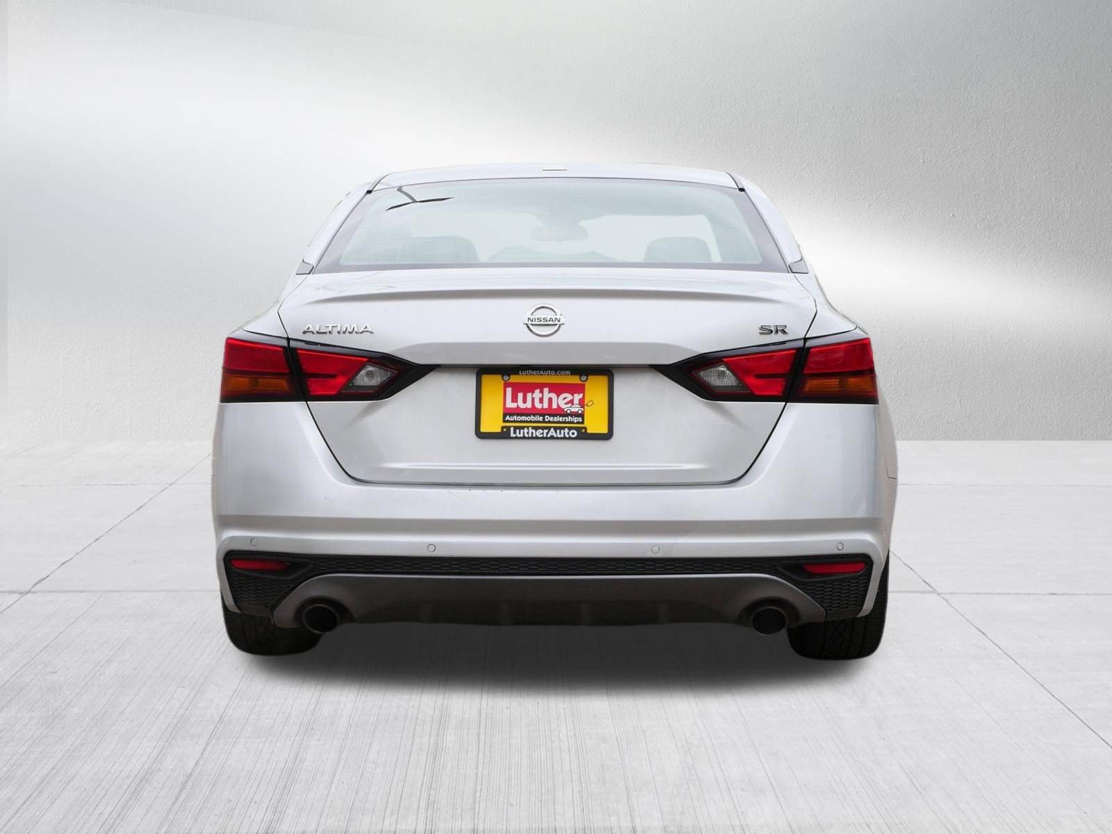 Used 2020 Nissan Altima 2.5 SR FWD image 6