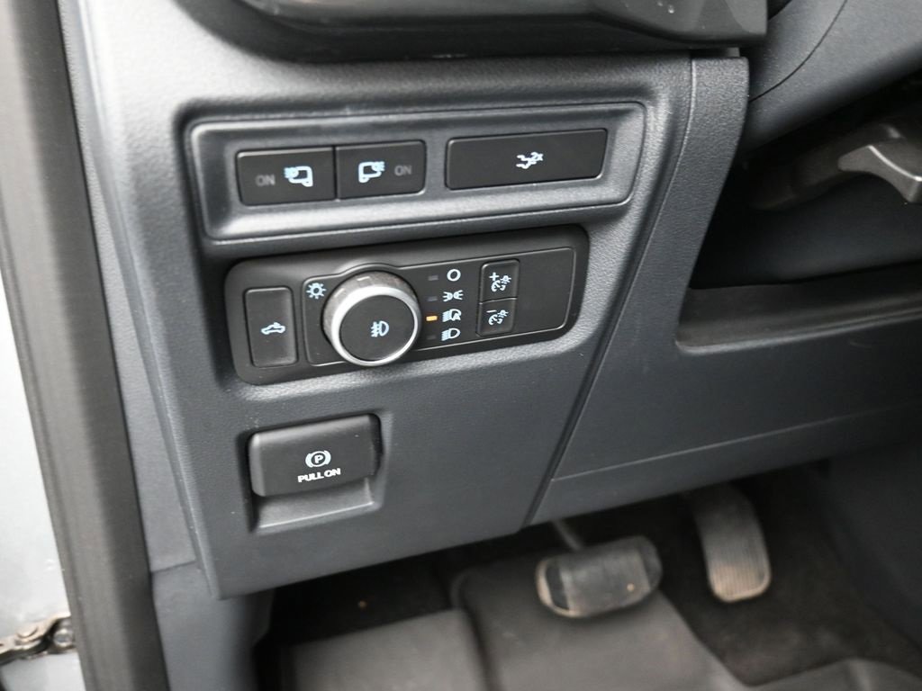 Used 2022 Ford F150 XLT w/ Equipment Group 302A High image 13