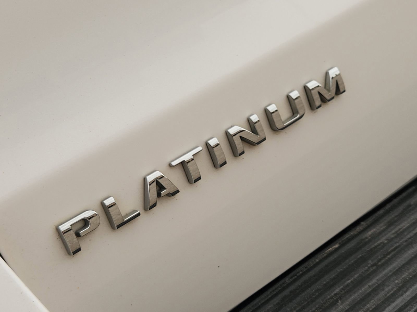 Used 2019 Ford Expedition Platinum RWD image 13
