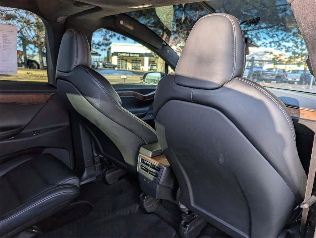 Used 2021 Tesla Model X Long Range image 22