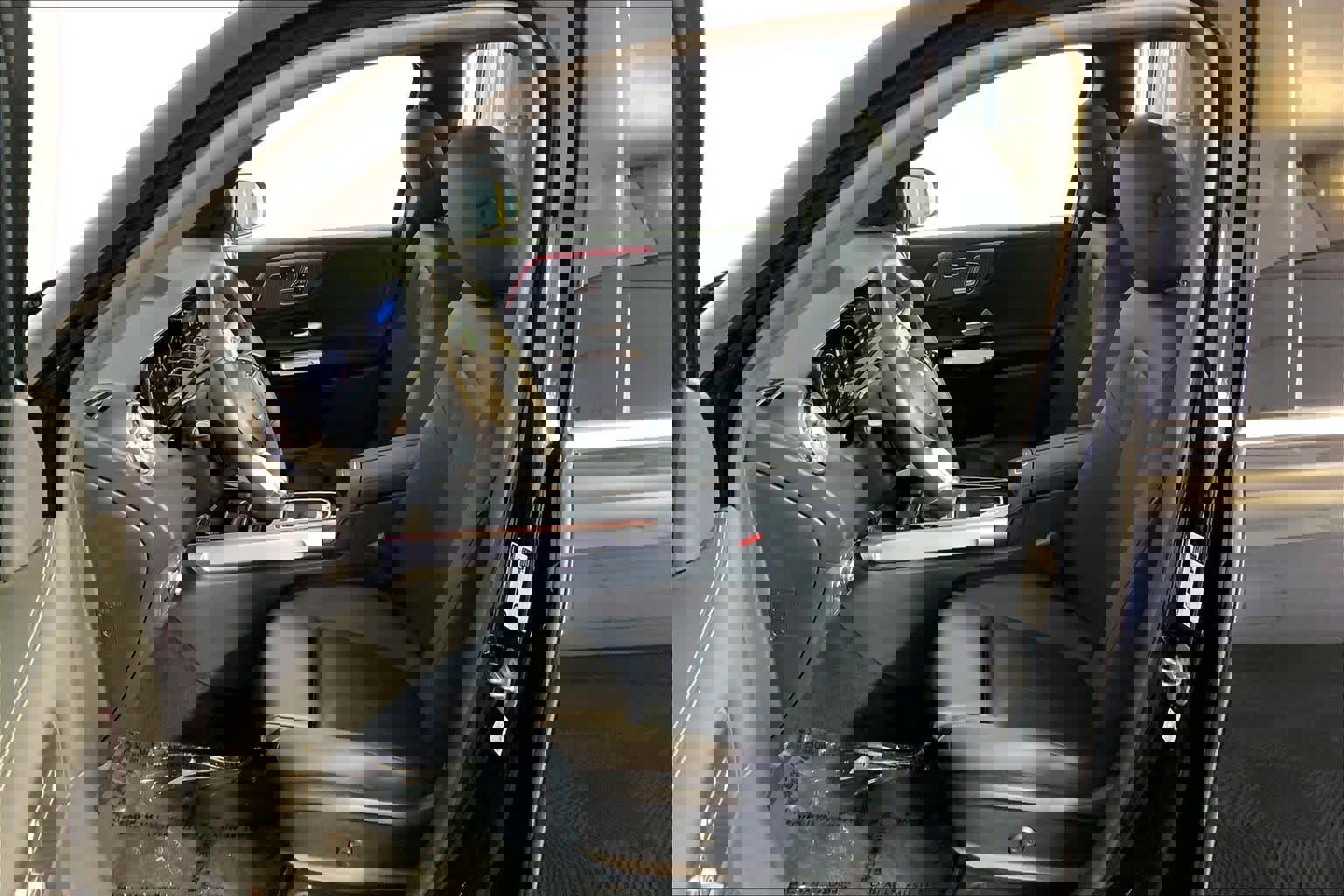 Used 2024 Mercedes-Benz GLB 250 4MATIC image 9