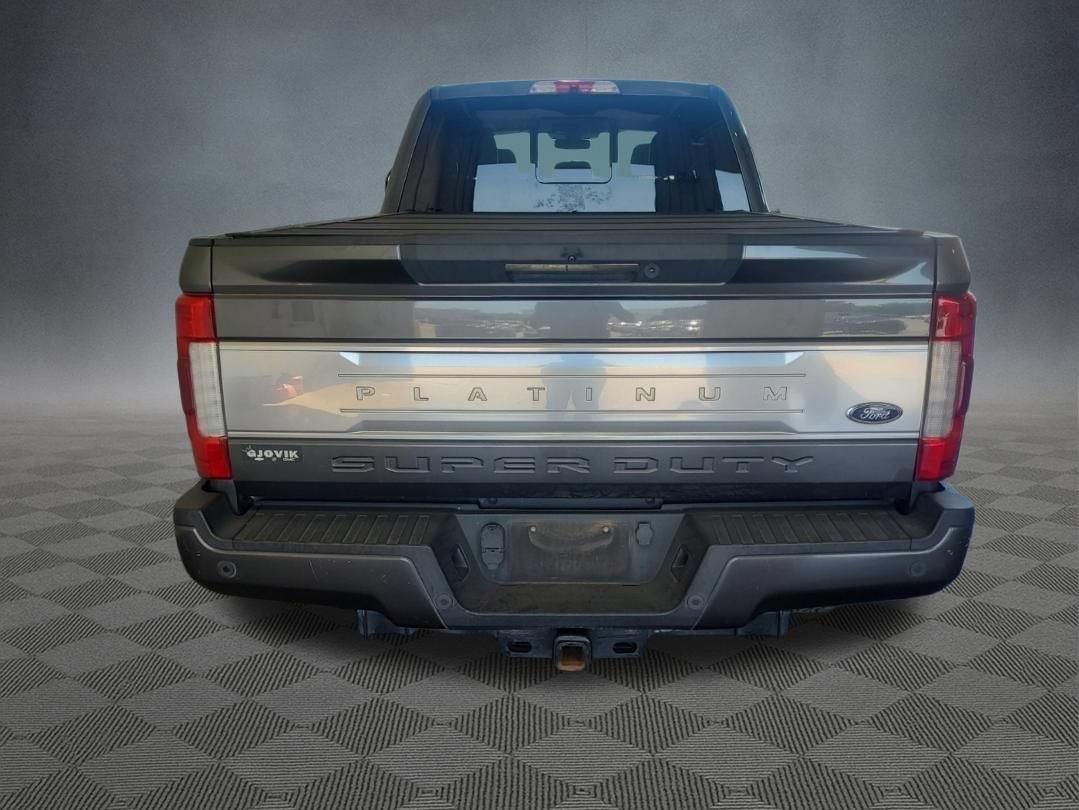 Used 2017 Ford F250 Platinum w/ Platinum Ultimate Package AWD/4WD image 5