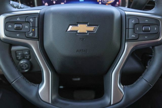 Used 2025 Chevrolet Silverado 2500 LTZ w/ LTZ Plus Package AWD/4WD image 30
