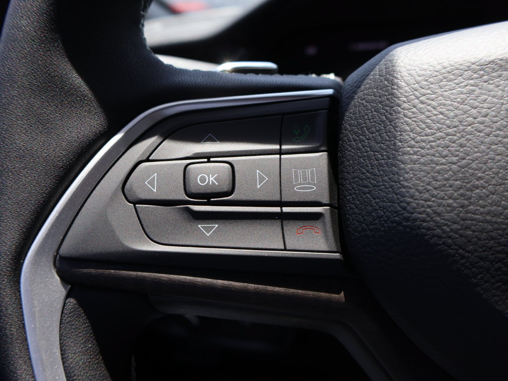 New 2026 Jeep Grand Cherokee Altitude AWD/4WD image 26
