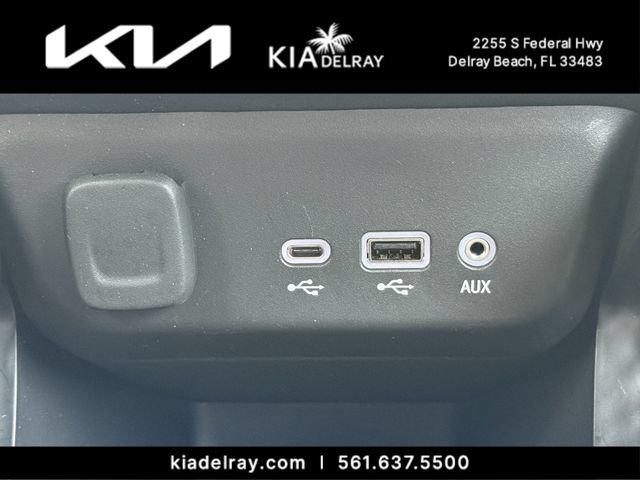 Used 2023 Chevrolet TrailBlazer RS w/ Sun and Liftgate Package FWD image 24