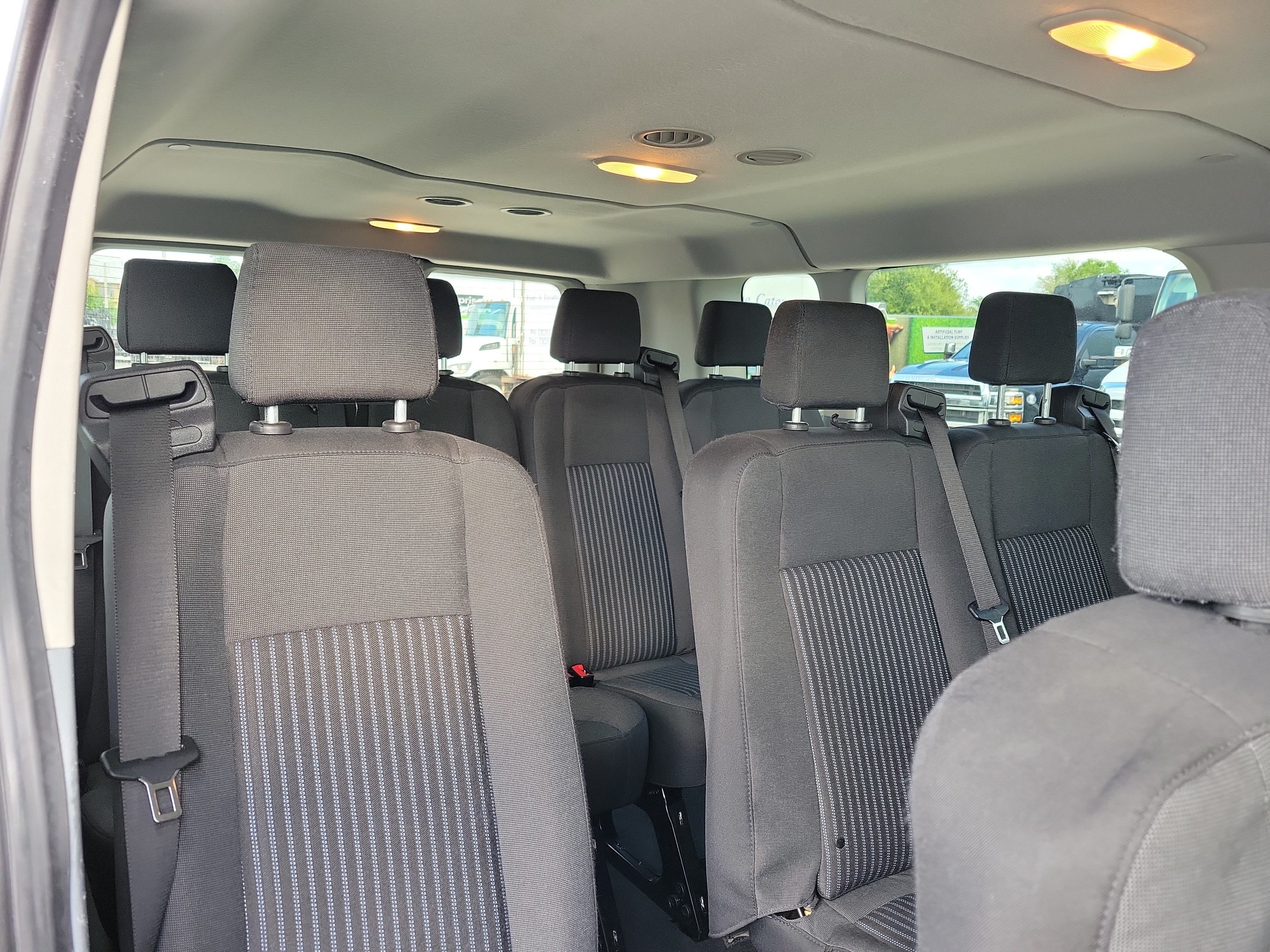 Used 2018 Ford Transit 350 XL RWD image 6