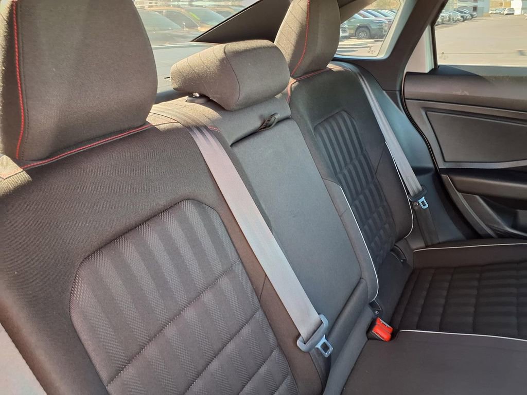 Used 2019 Volkswagen Jetta GLI image 23