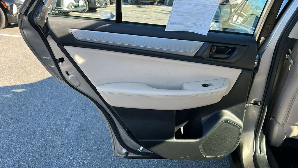 Used 2018 Subaru Outback 2.5i image 20
