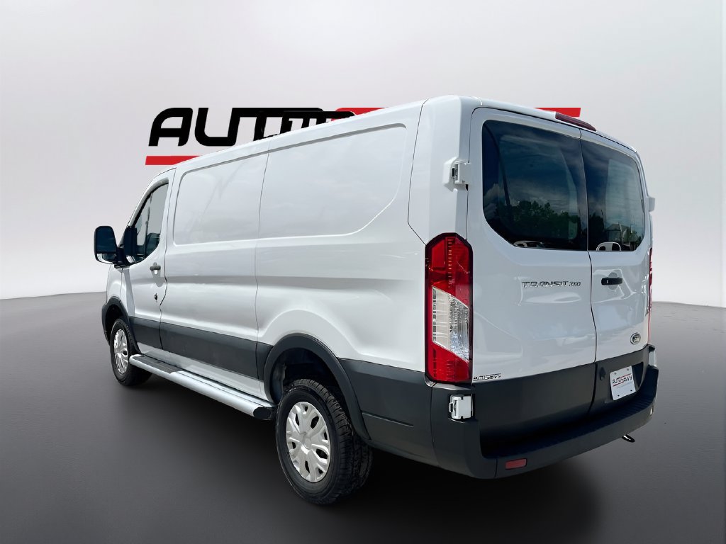 Used 2025 Ford Transit 250 Low Roof w/ Exterior Upgrade Package RWD image 5