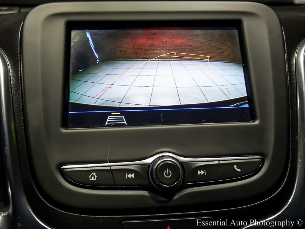 Used 2021 Chevrolet Equinox LS w/ LS Convenience Package FWD image 18