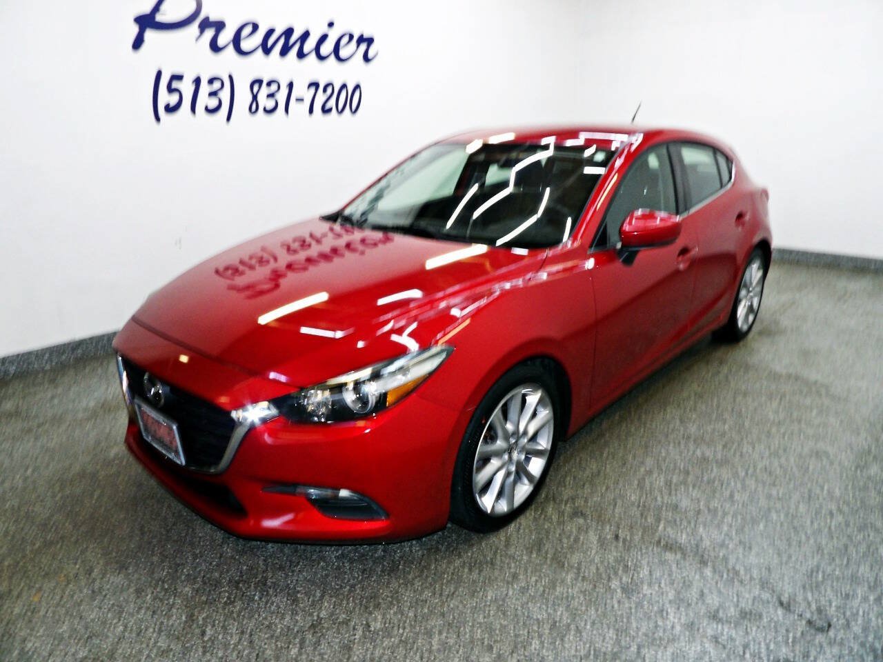 Used 2017 MAZDA MAZDA3 Touring FWD image 1