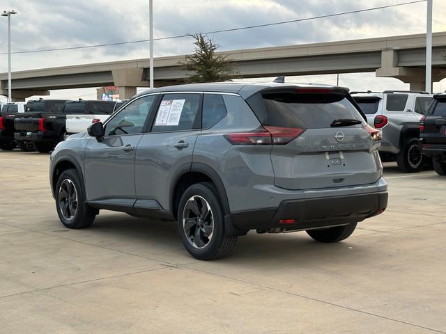Used 2026 Nissan Rogue SV image 6