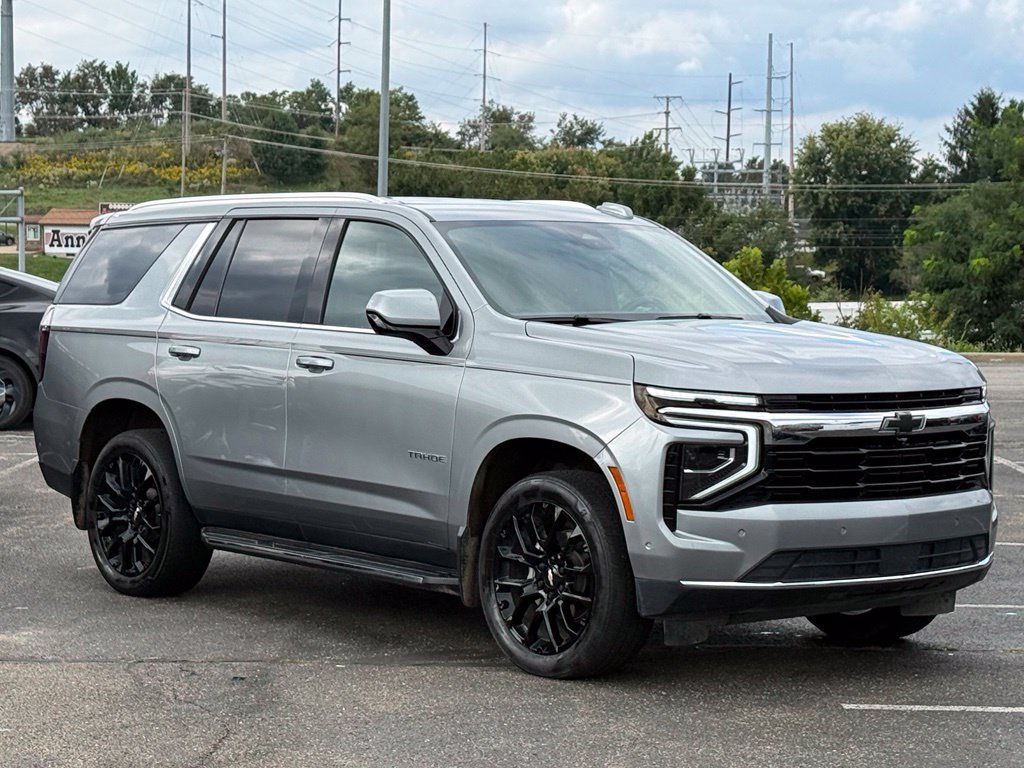 Used 2025 Chevrolet Tahoe LS AWD/4WD image 23
