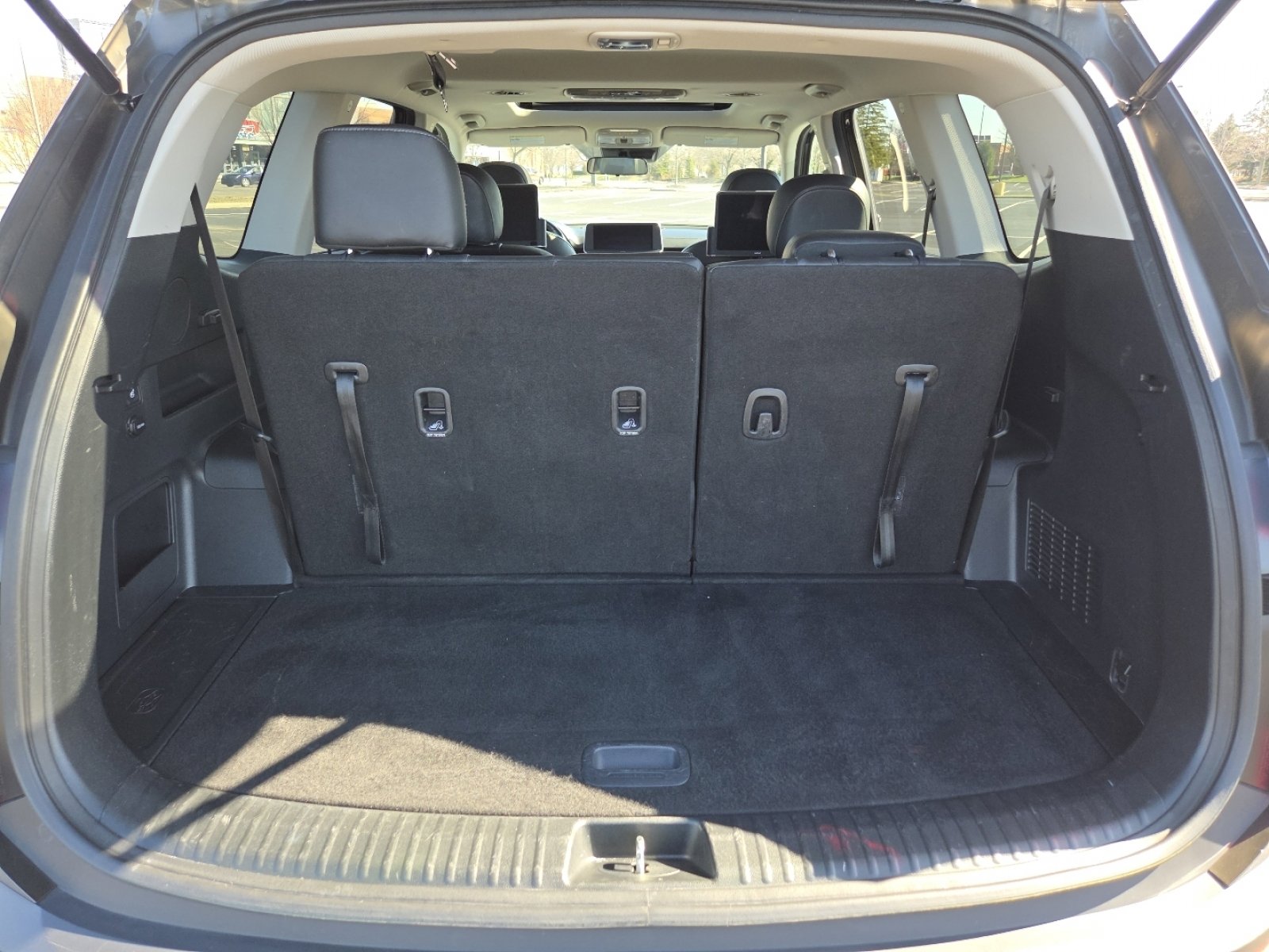 Used 2022 Kia Telluride S image 22