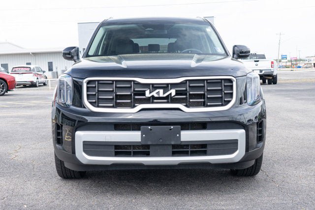 Used 2025 Kia Telluride S FWD image 8