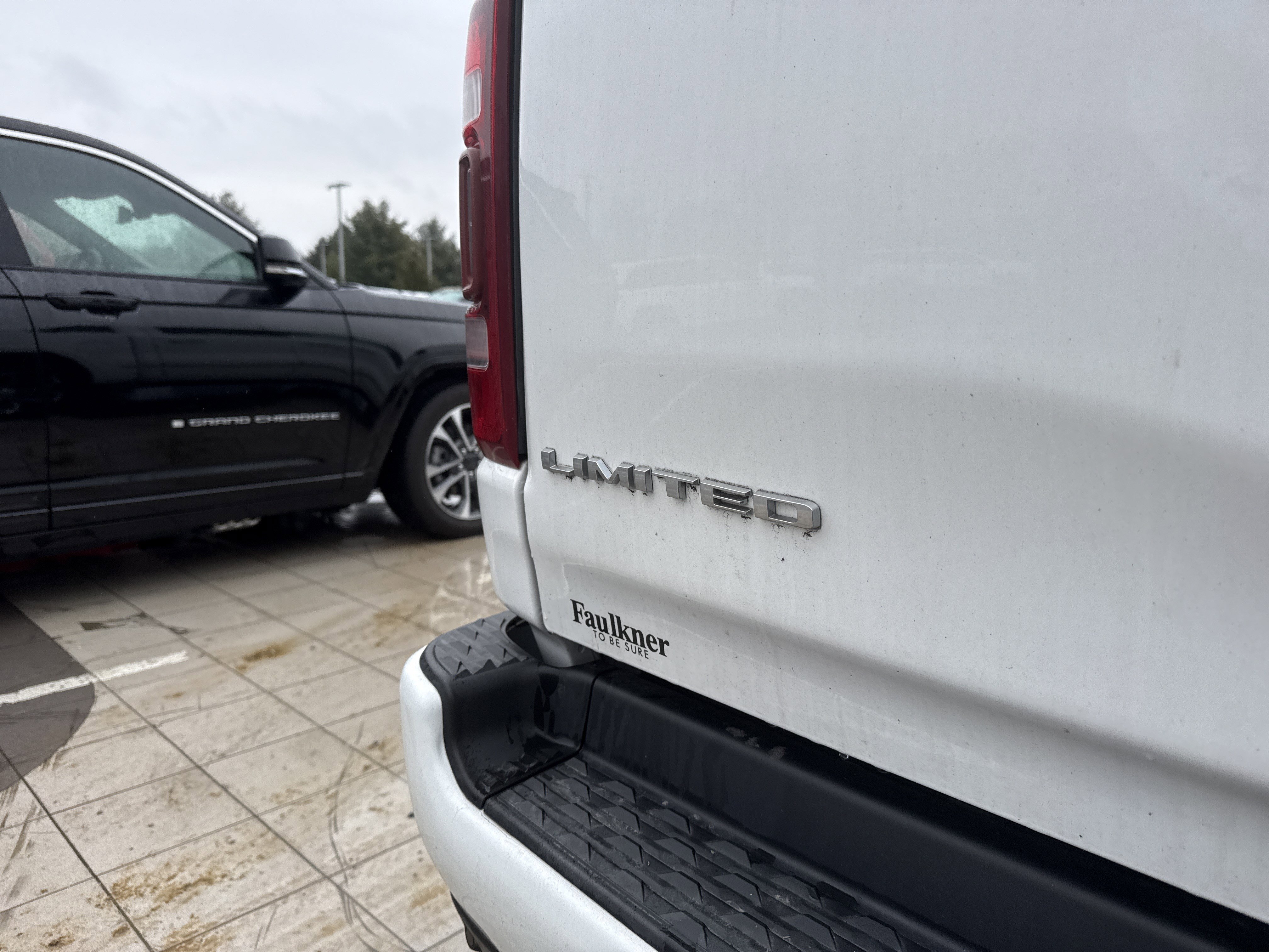 Used 2020 RAM 1500 Limited image 8