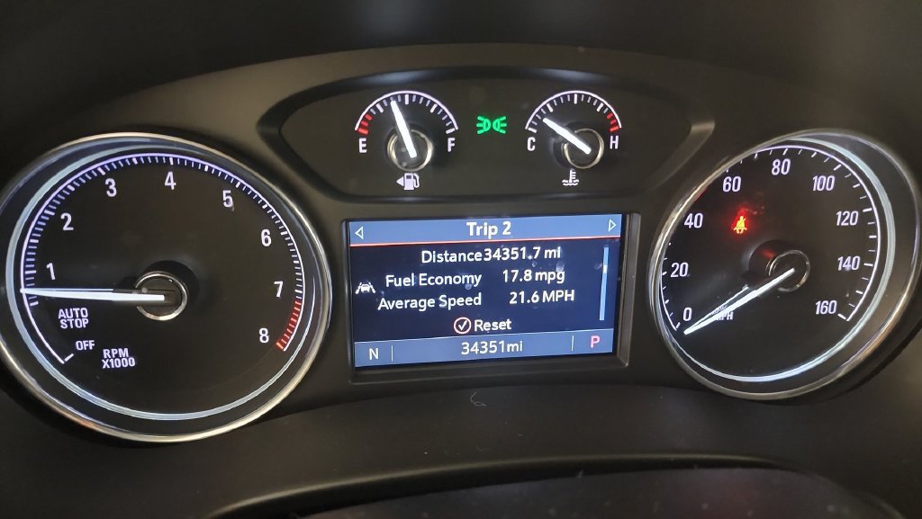 Used 2023 Buick Enclave Essence AWD/4WD image 11