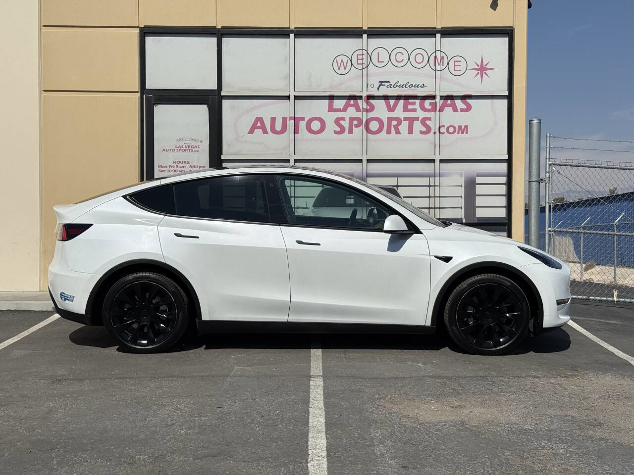 Used 2021 Tesla Model Y Long Range image 6
