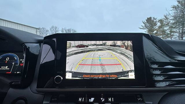 Used 2025 Toyota Camry SE image 20