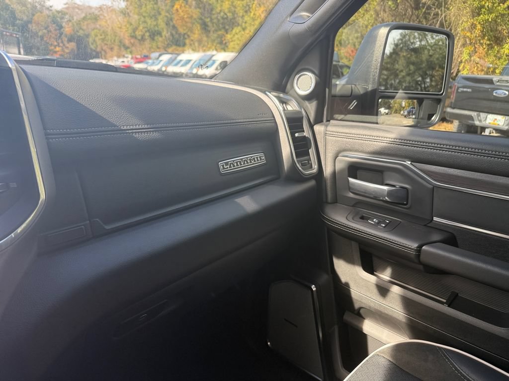 New 2025 RAM 2500 Laramie AWD/4WD image 25