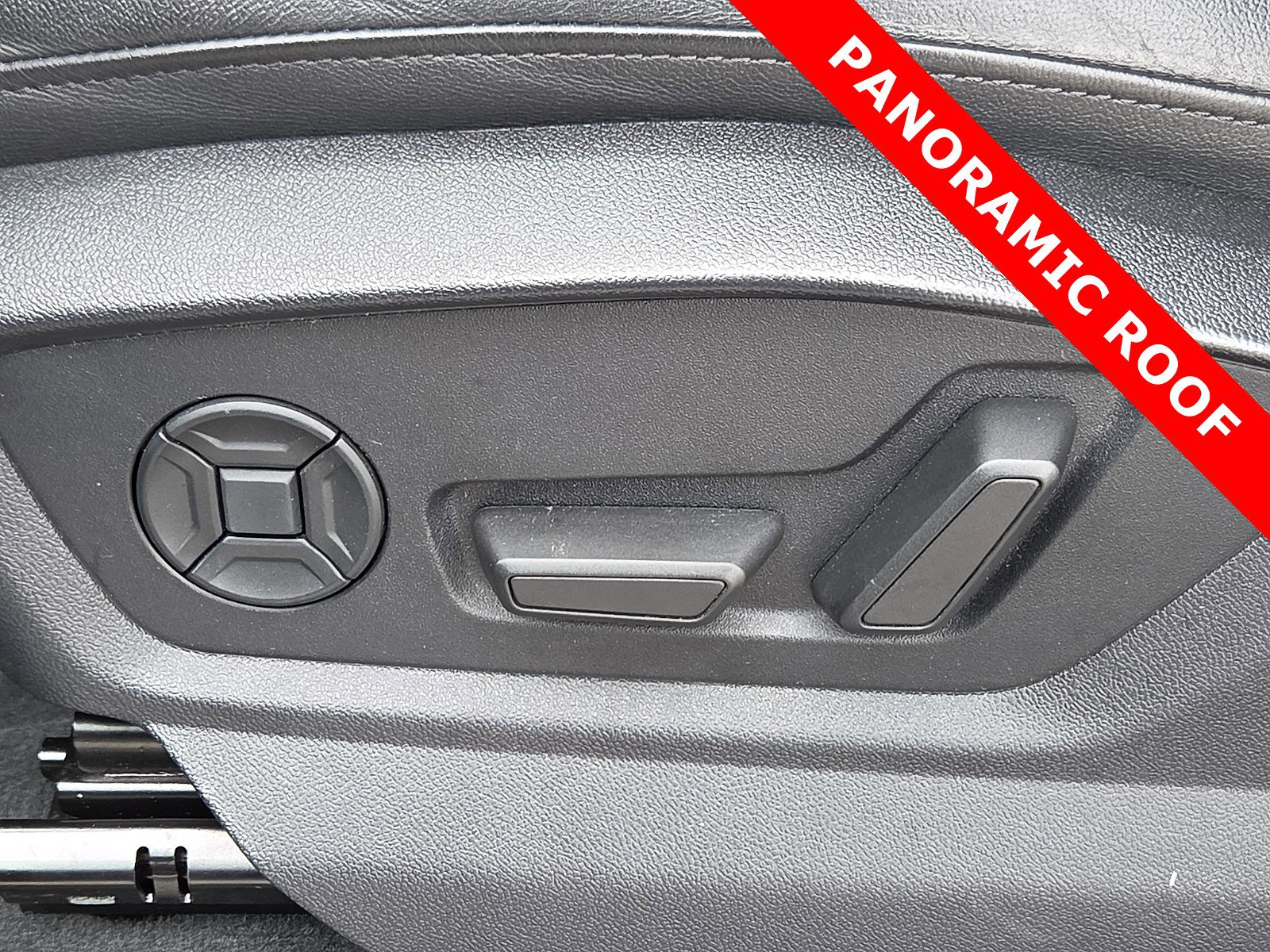 Used 2023 Audi Q7 Premium Plus image 15