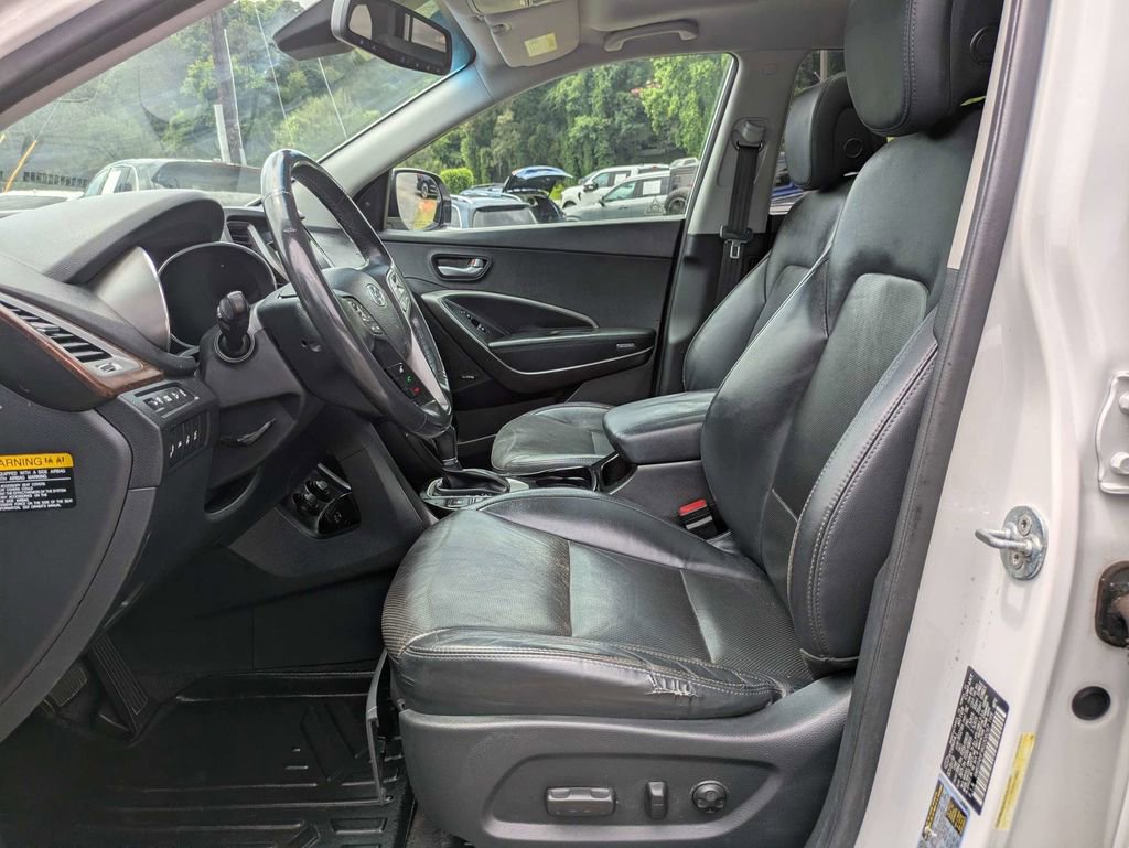 Used 2019 Hyundai Santa Fe XL FWD image 21