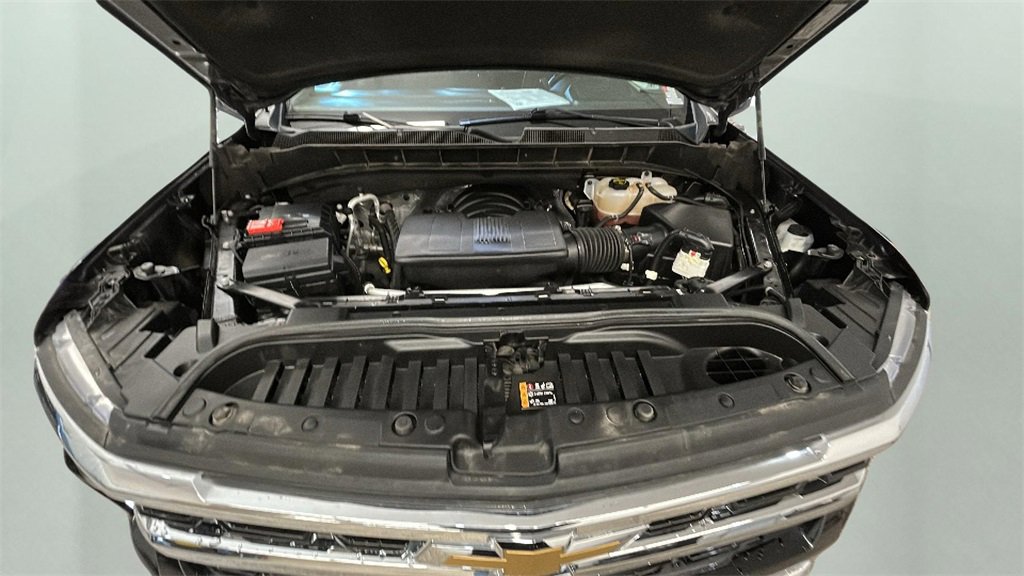 Used 2024 Chevrolet Silverado 1500 LT w/ Protection Package image 18