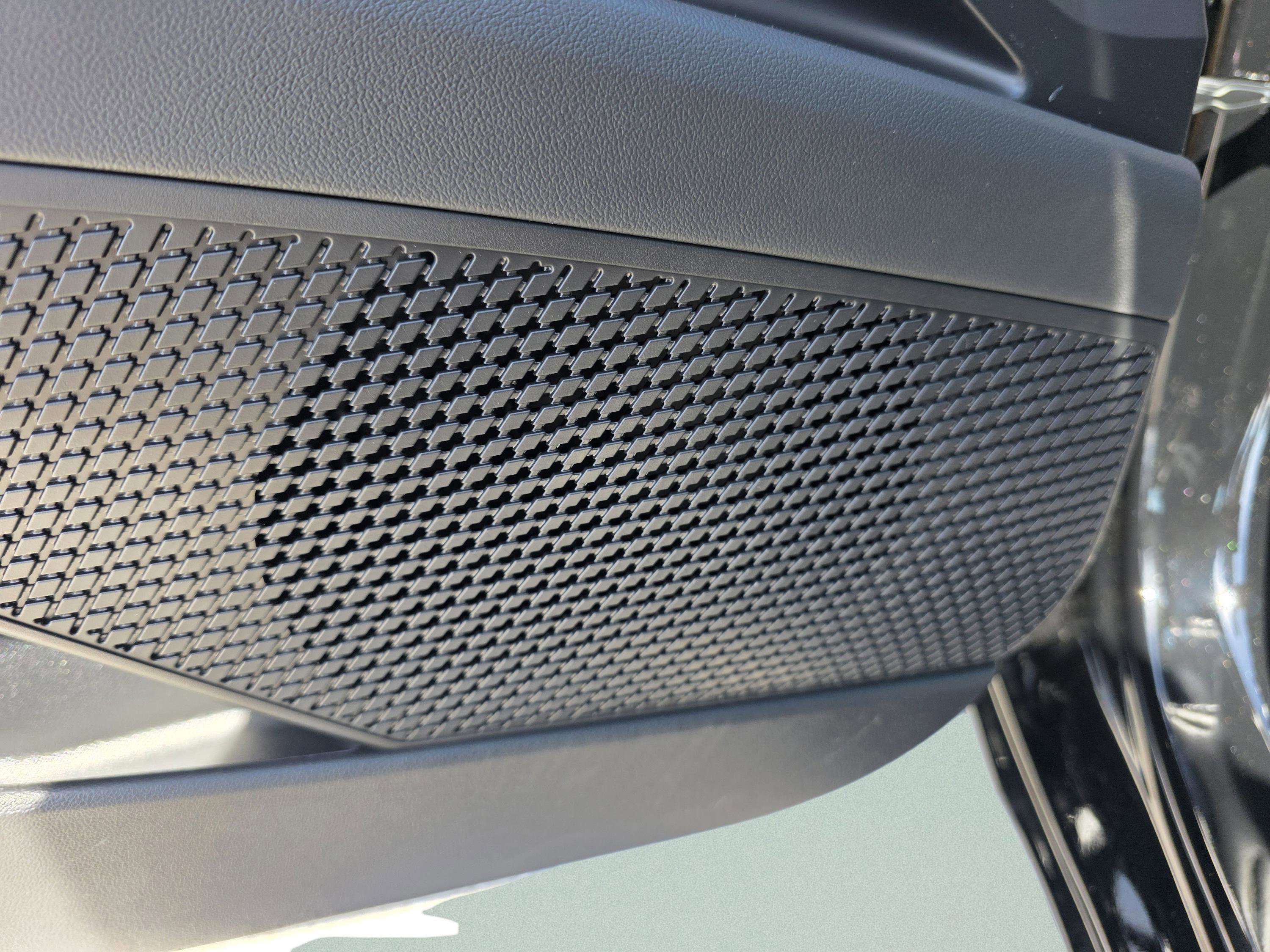 New 2026 Hyundai Elantra SEL Sport FWD image 30