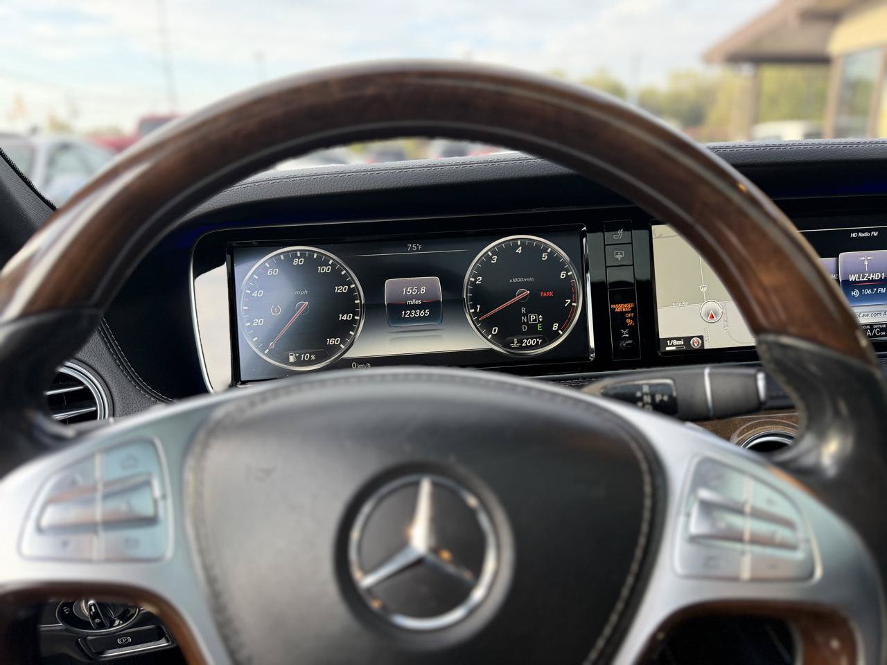 Used 2016 Mercedes-Benz S 550 4MATIC Sedan image 15